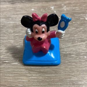 1987 1.5"  Disney Baby Minnie Mouse on Base Looking in Mirror PVC Cake Topper